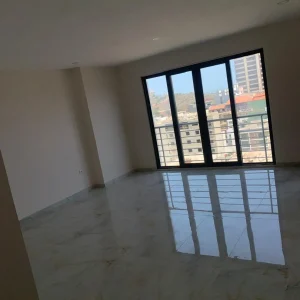 Bureaux de prestige F3/F4 à louer à Dakar, Rond-Point Mamelles